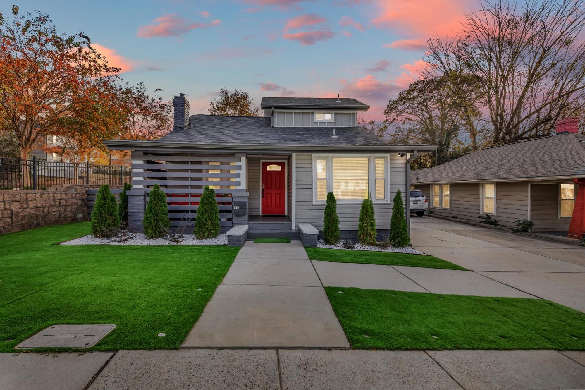 Spacious House In * Charlotte